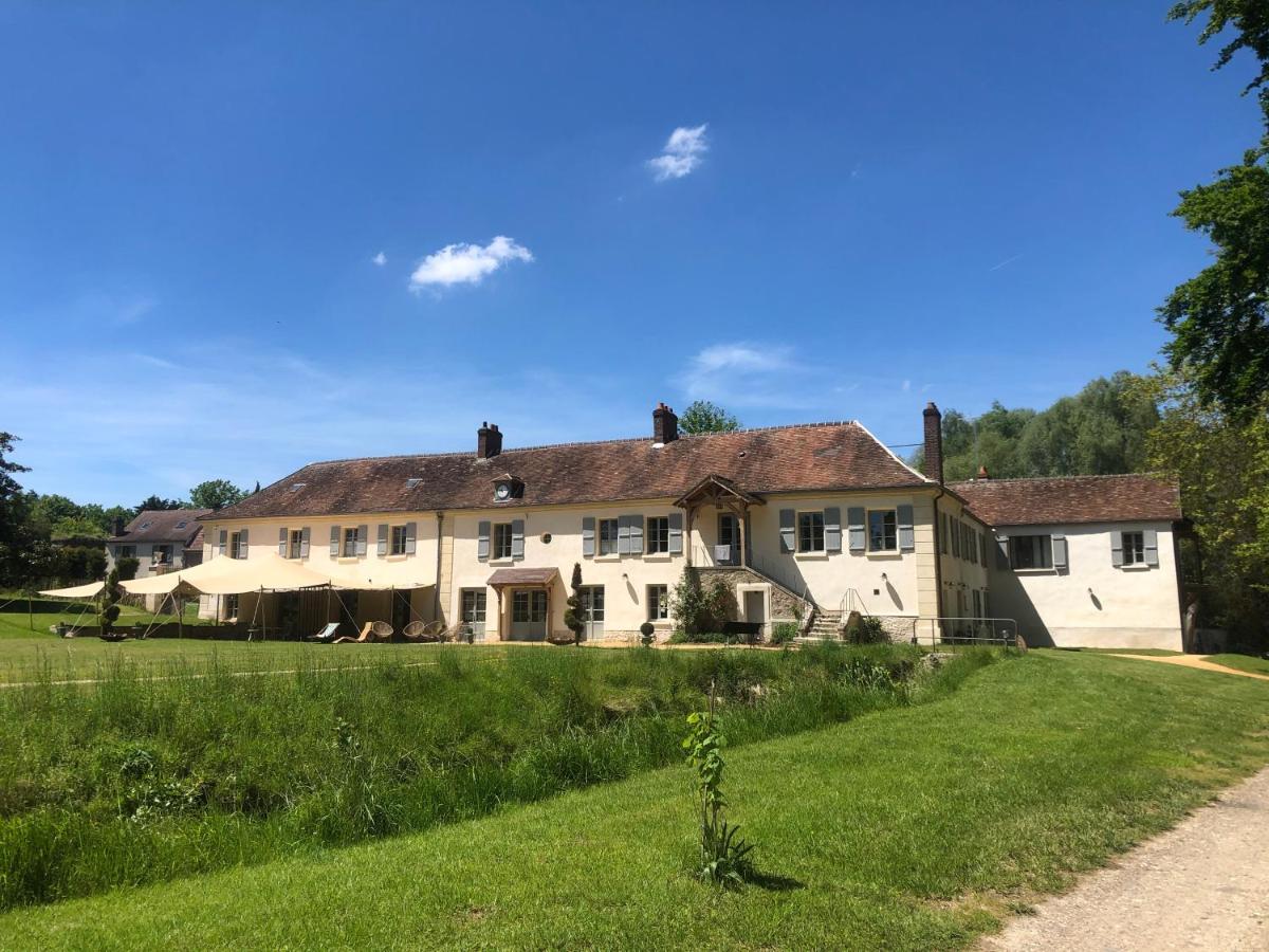 Bed and Breakfast Domaine Du Plessis Le Plessis-Luzarches Esterno foto