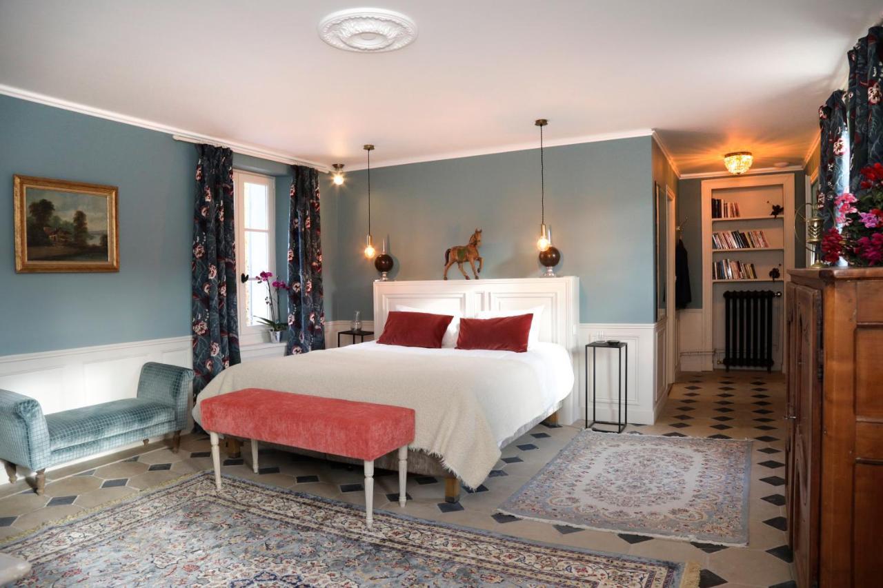 Bed and Breakfast Domaine Du Plessis Le Plessis-Luzarches Esterno foto