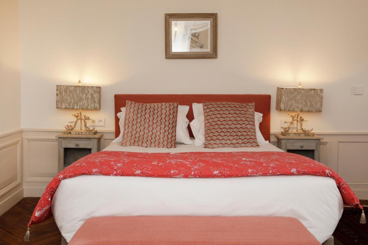 Bed and Breakfast Domaine Du Plessis Le Plessis-Luzarches Esterno foto